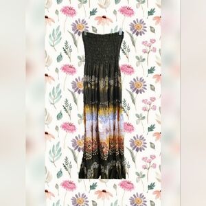 BOHEMIAN STRAPLESS DRESS